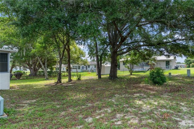 75 S Osceola Street, Beverly Hills, FL 34465