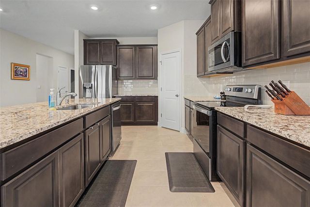 176 BRIGHT IBIS AVENUE, Apollo Beach, FL 33572