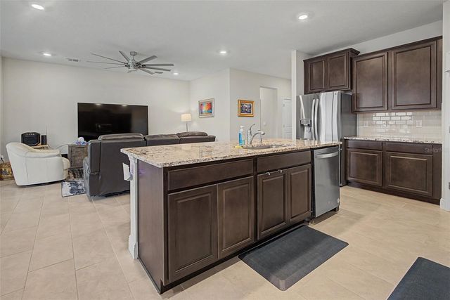 176 BRIGHT IBIS AVENUE, Apollo Beach, FL 33572