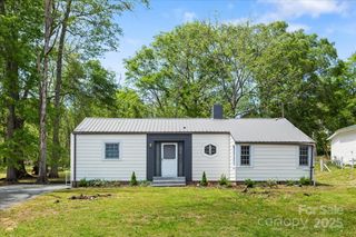 165 N Mitchell Street, Rutherfordton, NC 28139