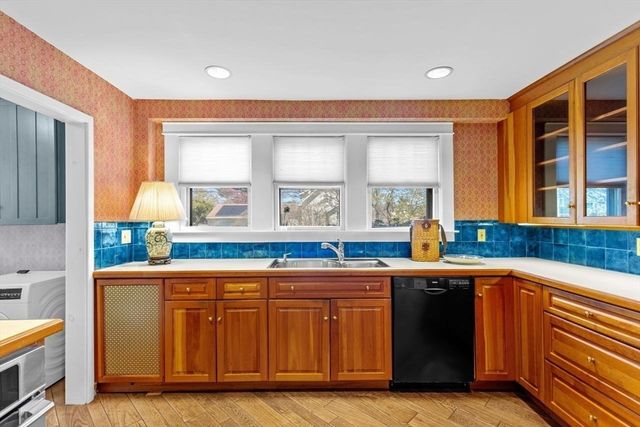 301 Highland Ave, Randolph, MA 02368