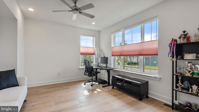 87 AARON TRUEHART WAY, Titusville, NJ 08560