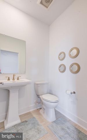 87 AARON TRUEHART WAY, Titusville, NJ 08560