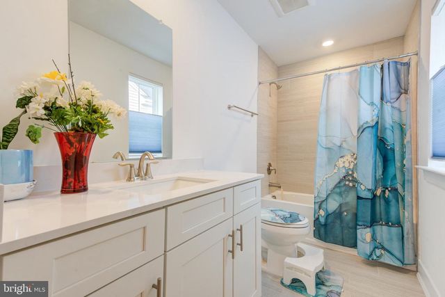 87 AARON TRUEHART WAY, Titusville, NJ 08560