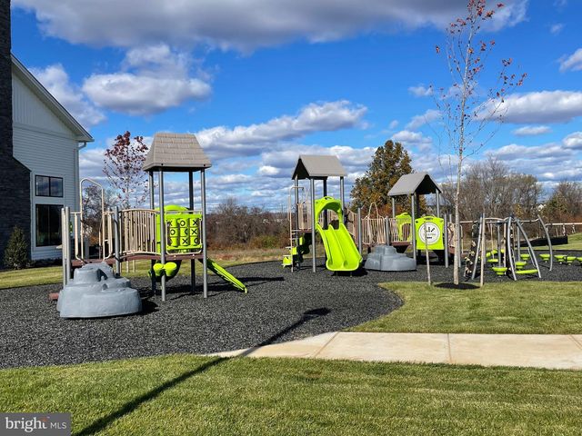 87 AARON TRUEHART WAY, Titusville, NJ 08560