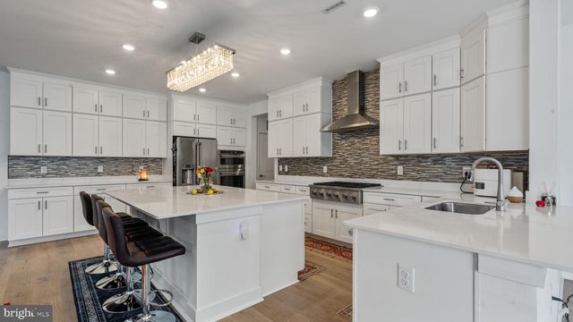 87 AARON TRUEHART WAY, Titusville, NJ 08560