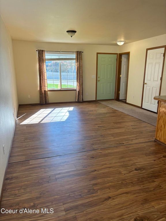 1465 E STOCKMAN AVE, Post Falls, ID 83854 photo 4