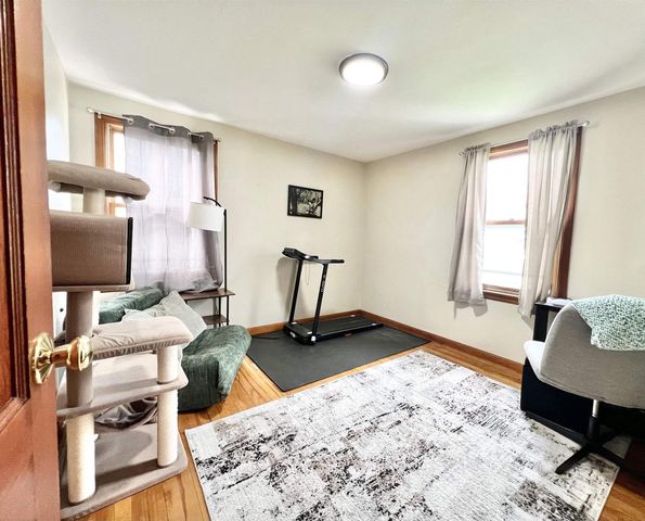 899 WAVERLY PLACE, Green Bay, WI 54304