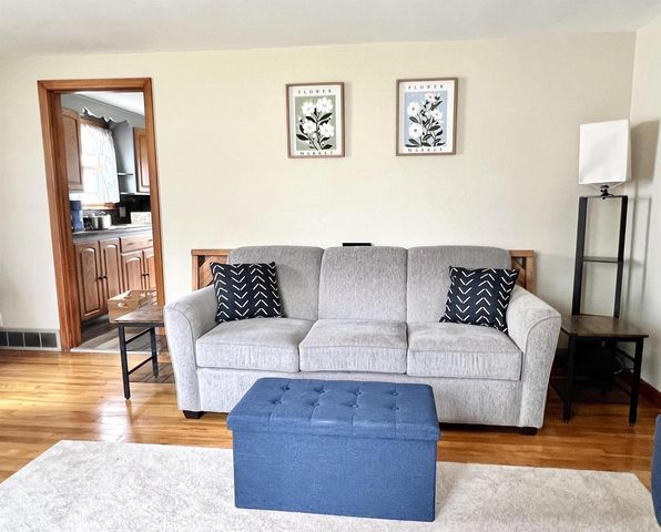 899 WAVERLY PLACE, Green Bay, WI 54304