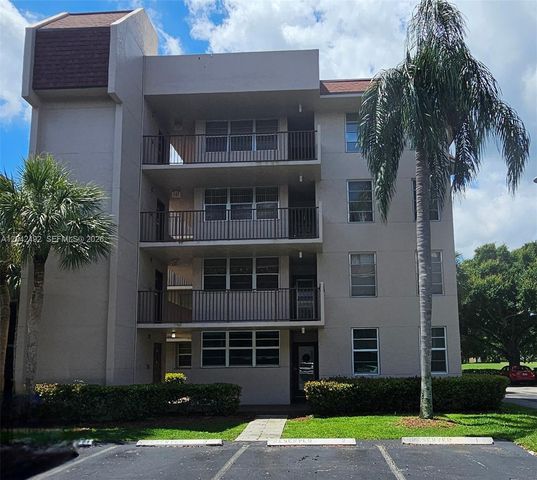 9520 Seagrape Drive 106, Davie, FL 33324