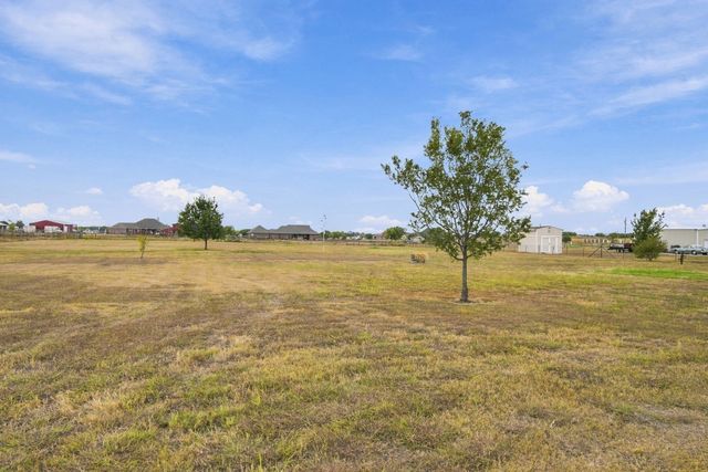 1865 Old Maypearl Road, Waxahachie, TX 75167