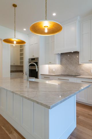 1 McSweeney Lane, Falmouth, MA 02540