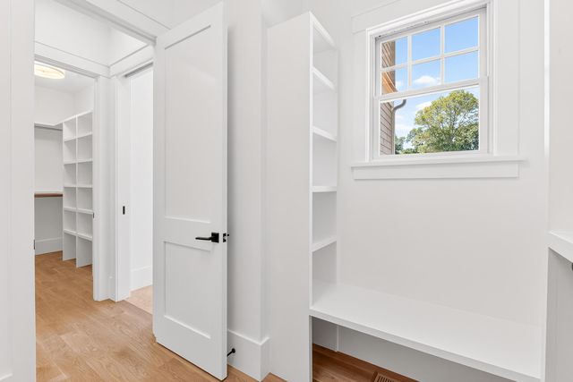 1 McSweeney Lane, Falmouth, MA 02540