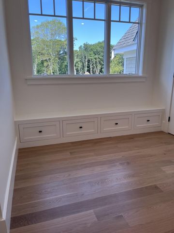 1 McSweeney Lane, Falmouth, MA 02540