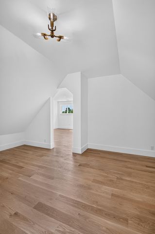 1 McSweeney Lane, Falmouth, MA 02540