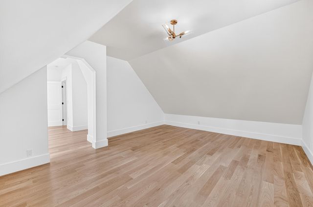 1 McSweeney Lane, Falmouth, MA 02540