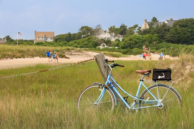 1 McSweeney Lane, Falmouth, MA 02540