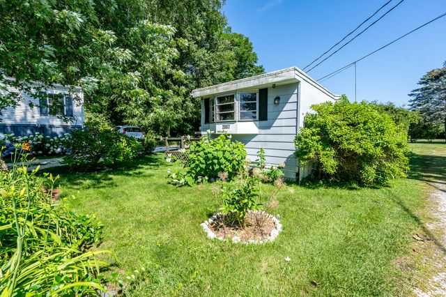 2067 Weatherly Avenue, Wellfleet, MA 02667