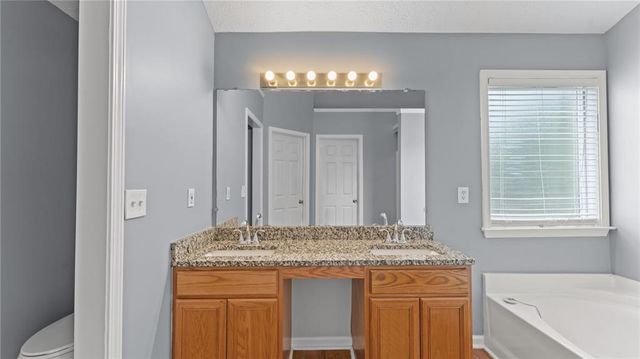 450 Manor Glen Drive, Suwanee, GA 30024
