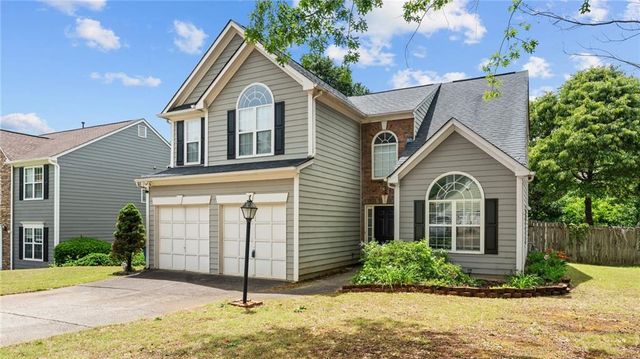 450 Manor Glen Drive, Suwanee, GA 30024