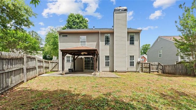 450 Manor Glen Drive, Suwanee, GA 30024