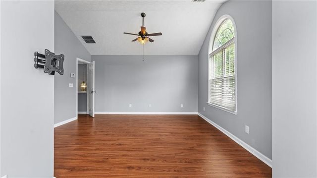 450 Manor Glen Drive, Suwanee, GA 30024