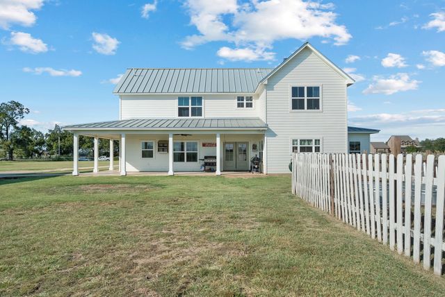 351 W Brown Street, Lipan, TX 76462