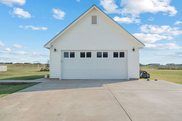351 W Brown Street, Lipan, TX 76462