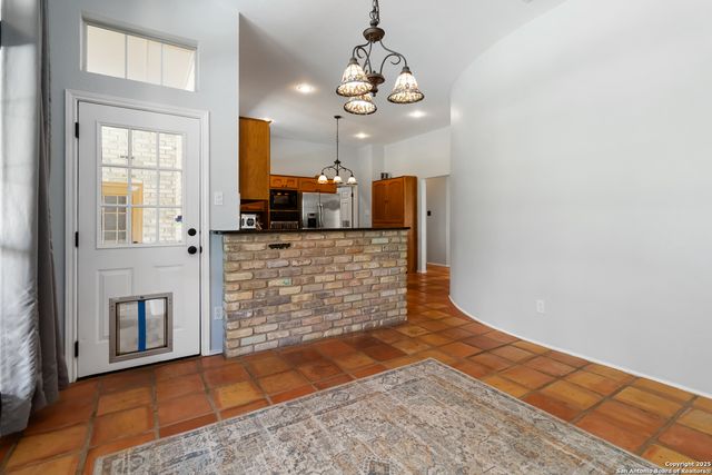 230 Montwood, Seguin, TX 78155