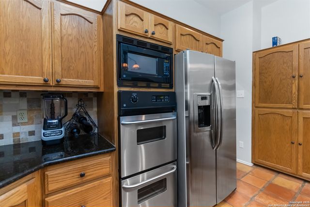 230 Montwood, Seguin, TX 78155