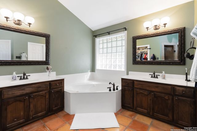 230 Montwood, Seguin, TX 78155