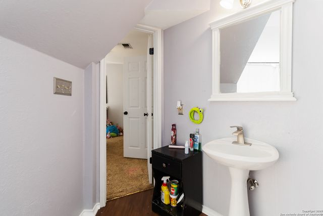 230 Montwood, Seguin, TX 78155