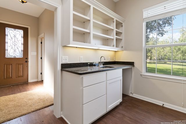 230 Montwood, Seguin, TX 78155