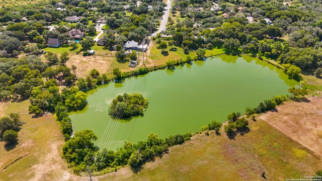 230 Montwood, Seguin, TX 78155