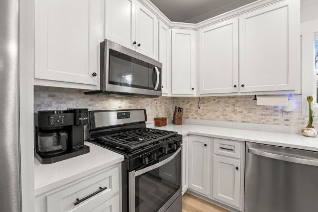 73 Cypress Point Dr, Winchester, TN 37398