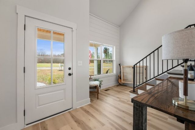 73 Cypress Point Dr, Winchester, TN 37398