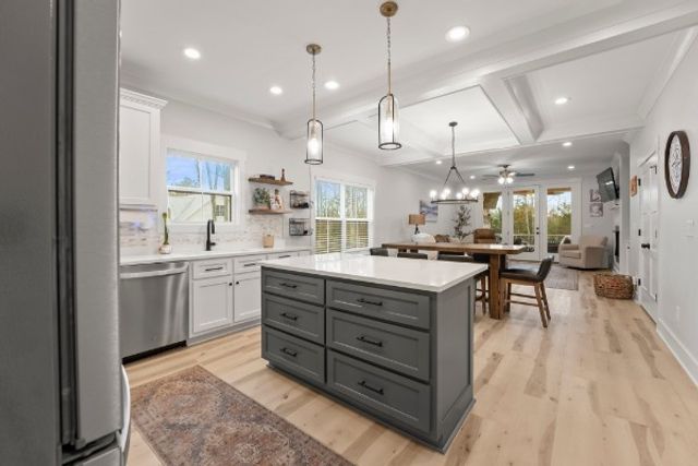73 Cypress Point Dr, Winchester, TN 37398