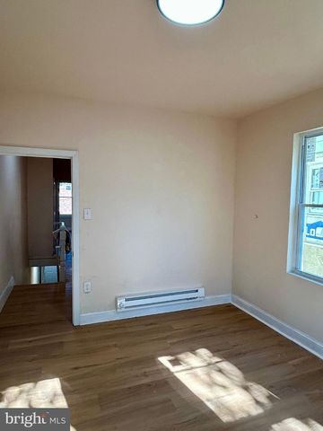 4050 CAMBRIDGE ST, Philadelphia, PA 19104