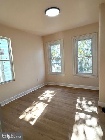 4050 CAMBRIDGE ST, Philadelphia, PA 19104