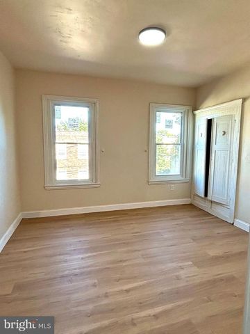 4050 CAMBRIDGE ST, Philadelphia, PA 19104