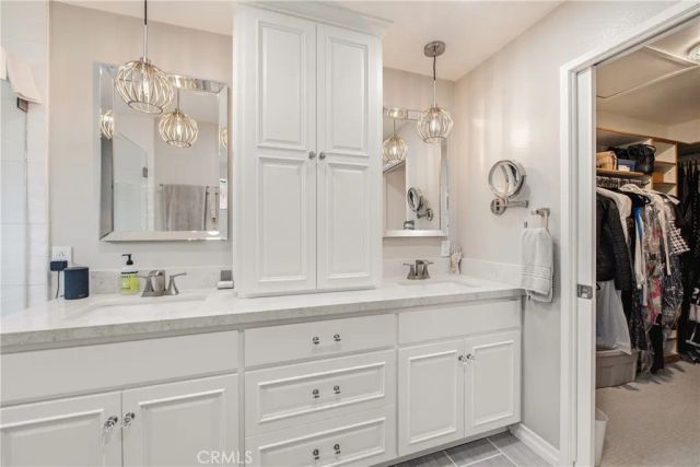 1323 Calle Lozano, Camarillo, CA 93012