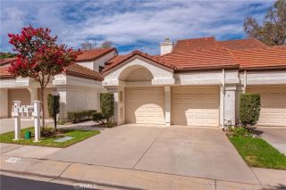 1323 Calle Lozano, Camarillo, CA 93012
