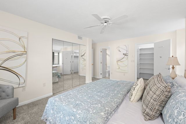 1100 Salem St 75, Lynnfield, MA 01940