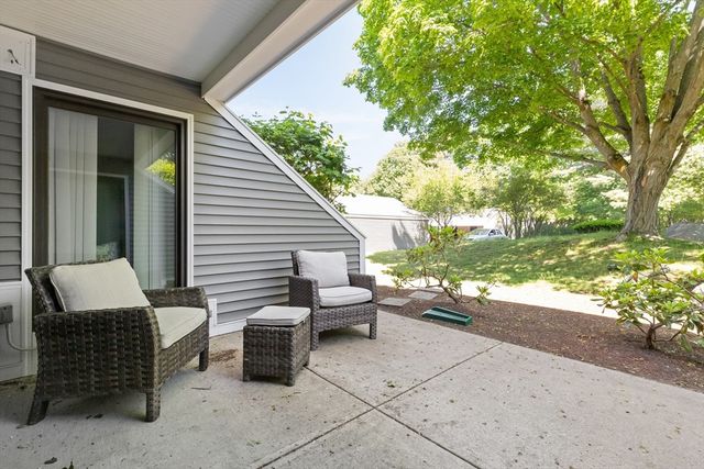 1100 Salem St 75, Lynnfield, MA 01940