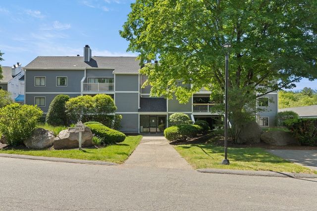 1100 Salem St 75, Lynnfield, MA 01940