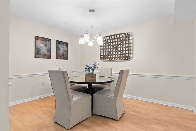 1100 Salem St 75, Lynnfield, MA 01940