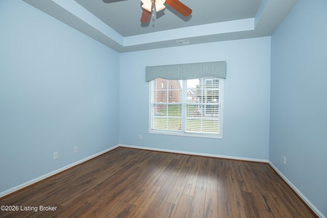 3411 Eastbrook Dr, La Grange, KY 40031