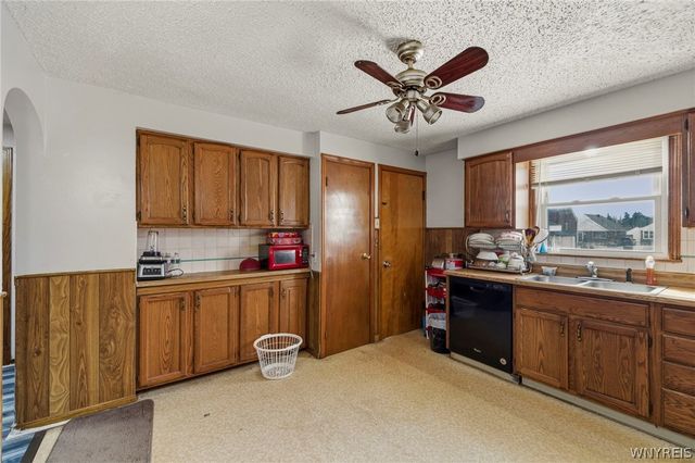 159 Eastland Parkway, Cheektowaga, NY 14225