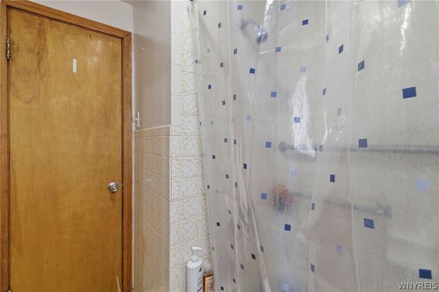 159 Eastland Parkway, Cheektowaga, NY 14225