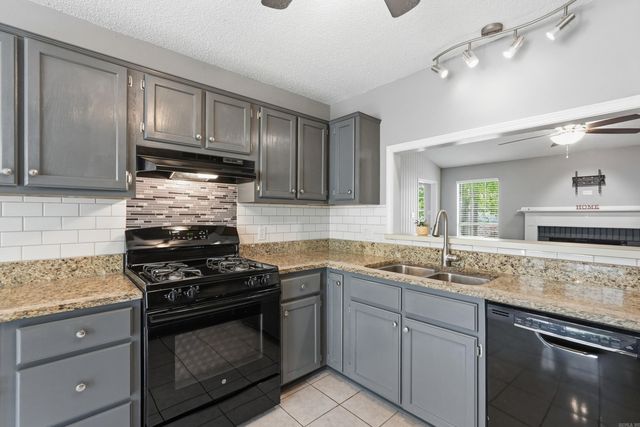 47 Neal Cove, Bryant, AR 72022